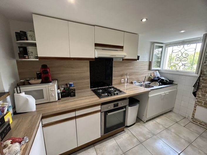 Image No.4-6 Bed House for sale