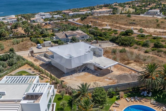 Image No.13-4 Bed House for sale
