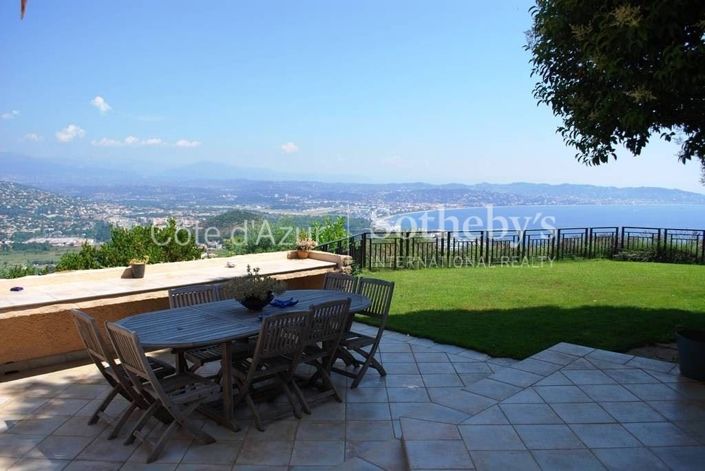 Image No.3-5 Bed House for sale