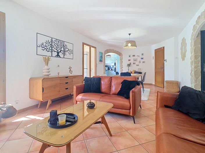 Image No.5-3 Bed House for sale