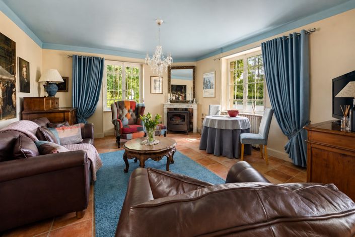 Image No.3-7 Bed House for sale