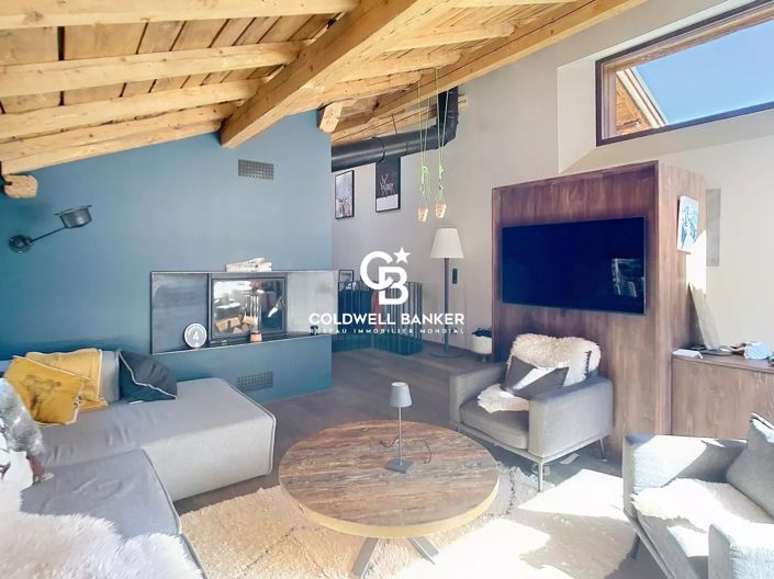 Image No.3-5 Bed House for sale