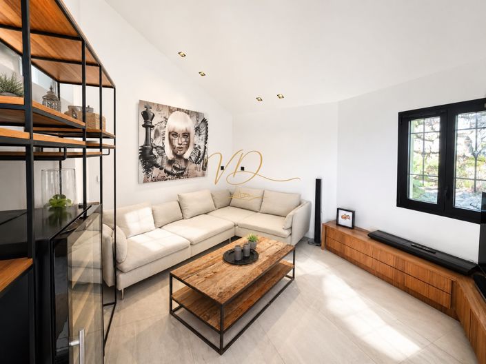 Image No.7-4 Bed House for sale