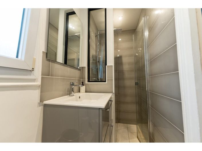Image No.7-3 Bed House for sale