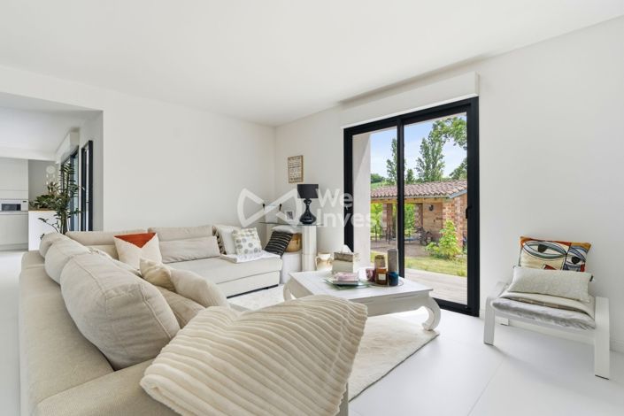Image No.5-4 Bed House for sale