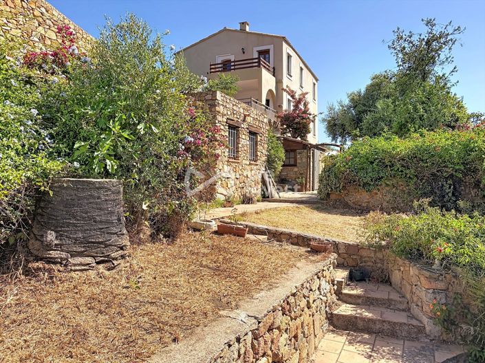 Image No.2-Casa con 12 dormitorios en venta