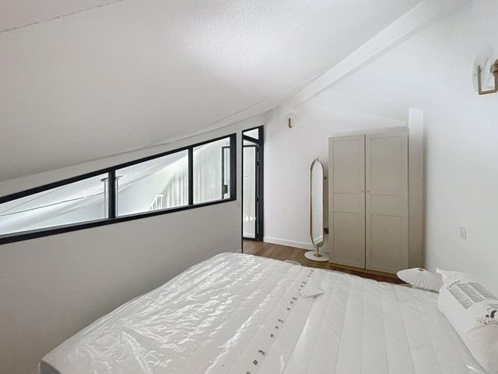 Image No.10-1 Bed House for sale
