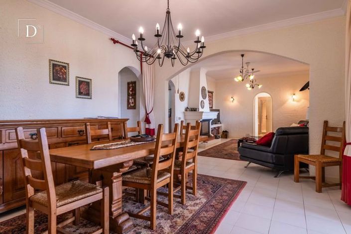 Image No.29-3 Bed House for sale