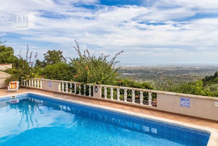 Image No.3-3 Bed House for sale