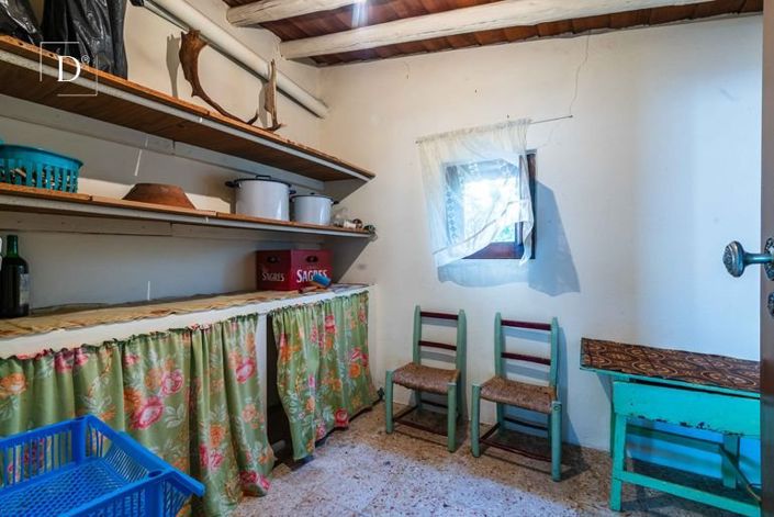 Image No.14-3 Bed House for sale