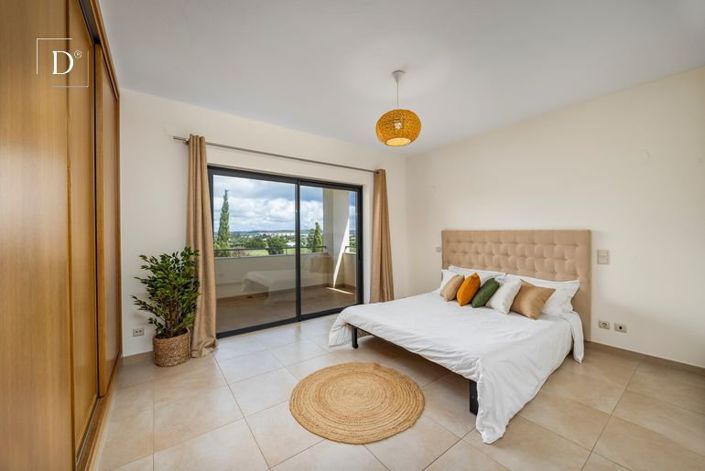 Image No.36-4 Bed House for sale