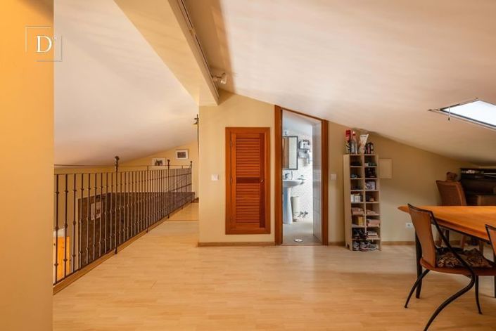 Image No.34-9 Bed House for sale