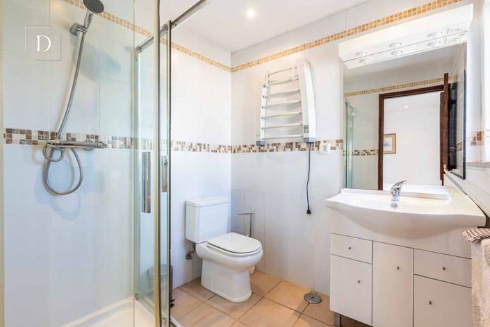 Image No.31-4 Bed House for sale