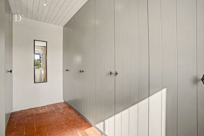 Image No.17-2 Bed House for sale
