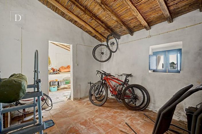 Image No.29-2 Bed House for sale