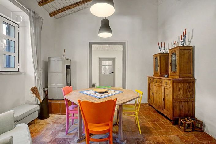 Image No.9-2 Bed House for sale