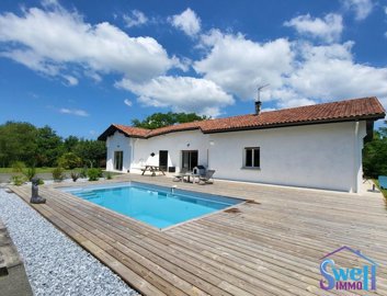 1 - Saubrigues, House