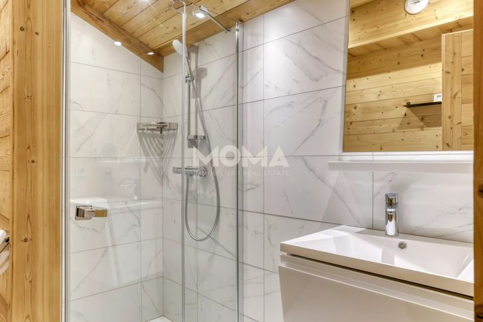 Image No.29-7 Bed House for sale