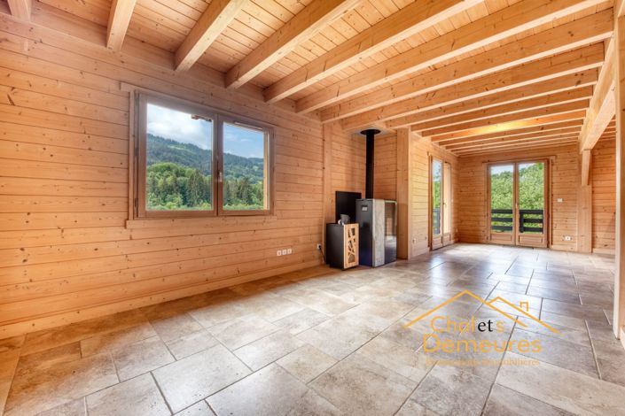 Image No.11-5 Bed House for sale