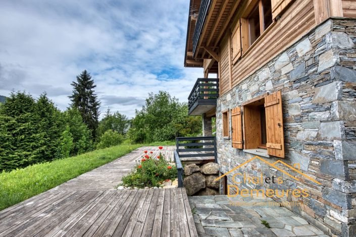 Image No.13-5 Bed House for sale
