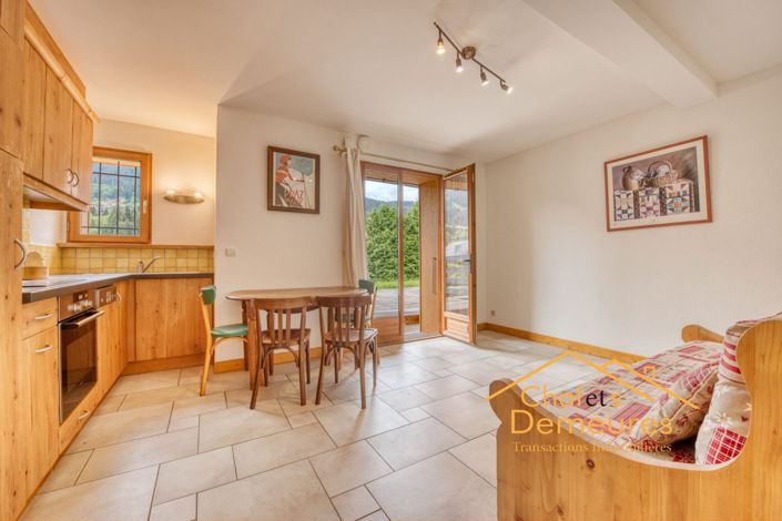 Image No.15-5 Bed House for sale