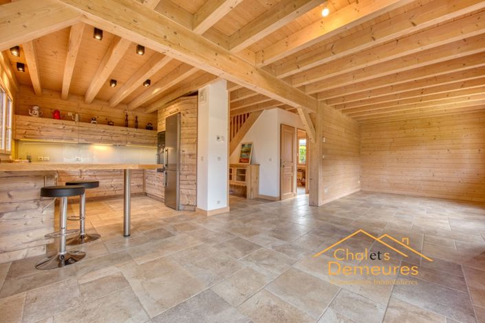Image No.7-5 Bed House for sale