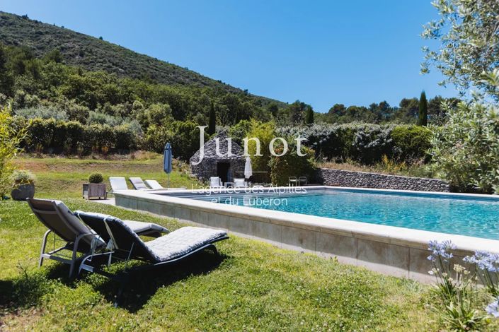 Image No.4-7 Bed House for sale