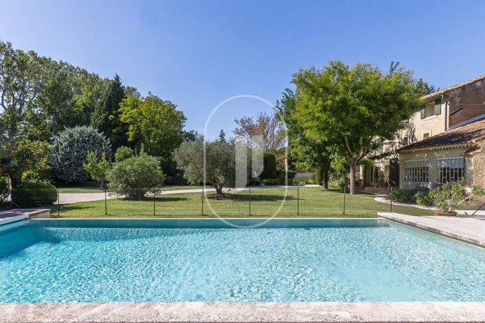 Image No.2-6 Bed House for sale