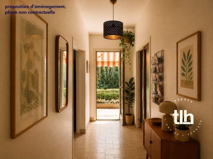 Image No.3-4 Bed House for sale