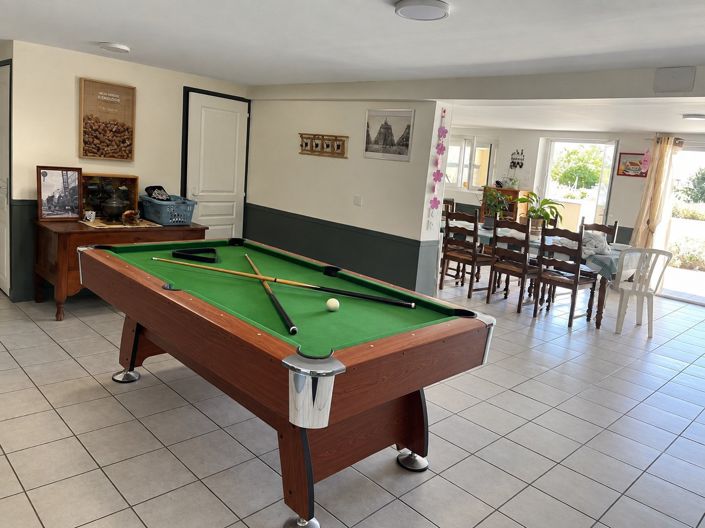 Image No.17-3 Bed House for sale