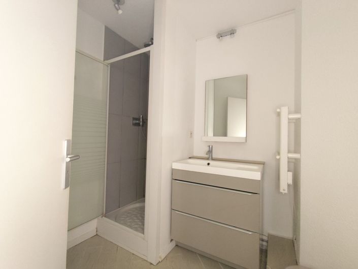 Image No.17-1 Bed Apartment for sale