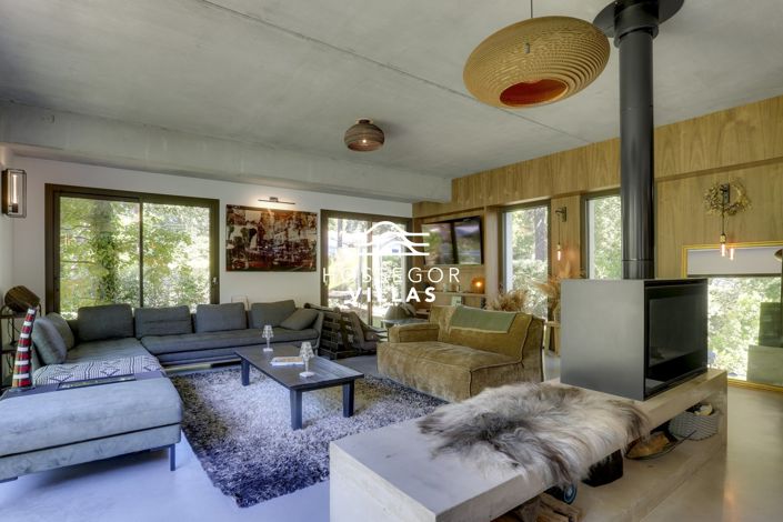 Image No.5-4 Bed House for sale