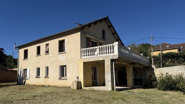 Image No.2-4 Bed House for sale