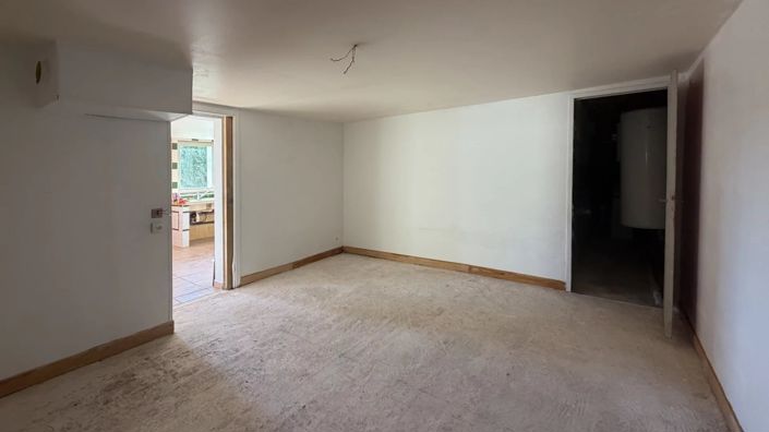 Image No.7-4 Bed House for sale