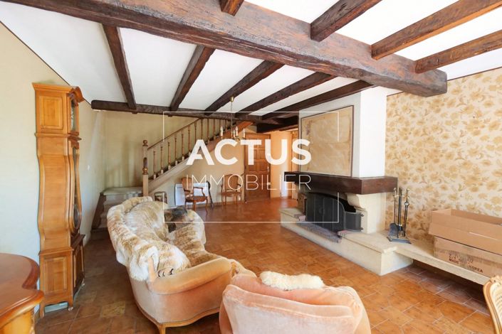 Image No.3-4 Bed House for sale