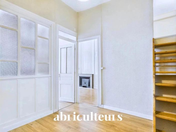 Image No.11-1 Bed Apartment for sale