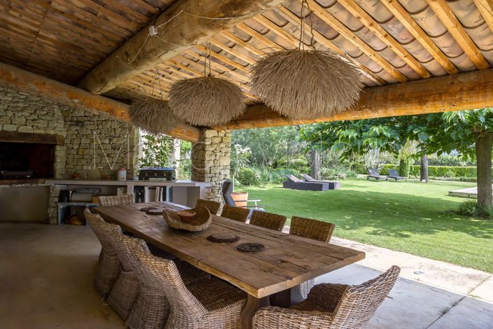 Image No.18-6 Bed House for sale