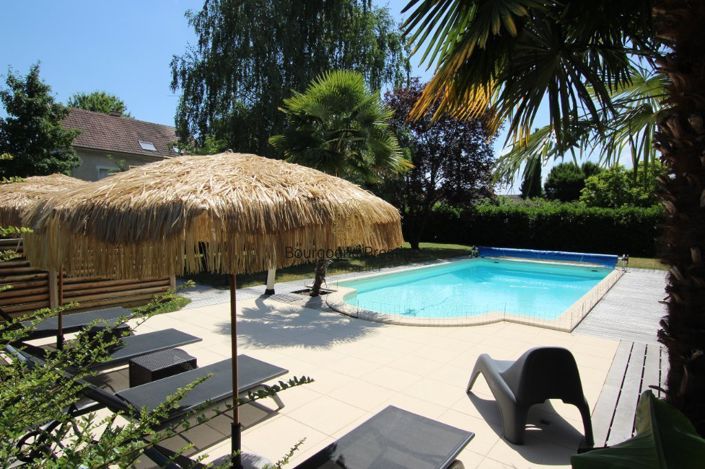 Image No.3-6 Bed House for sale