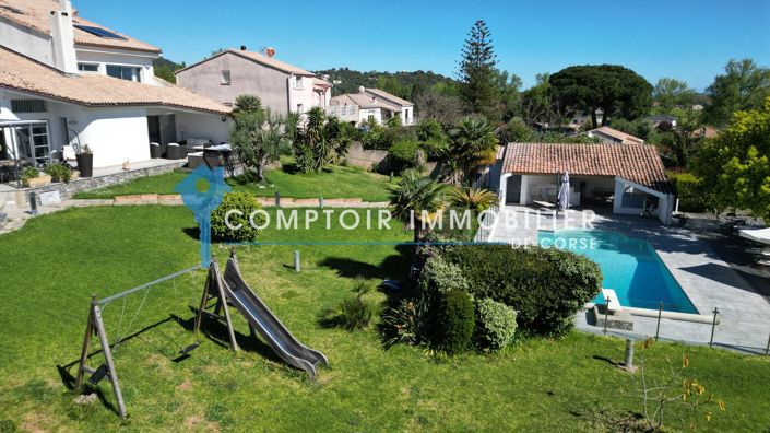 Image No.13-5 Bed House for sale
