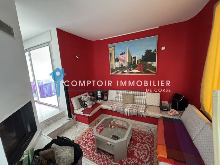 Image No.27-5 Bed House for sale