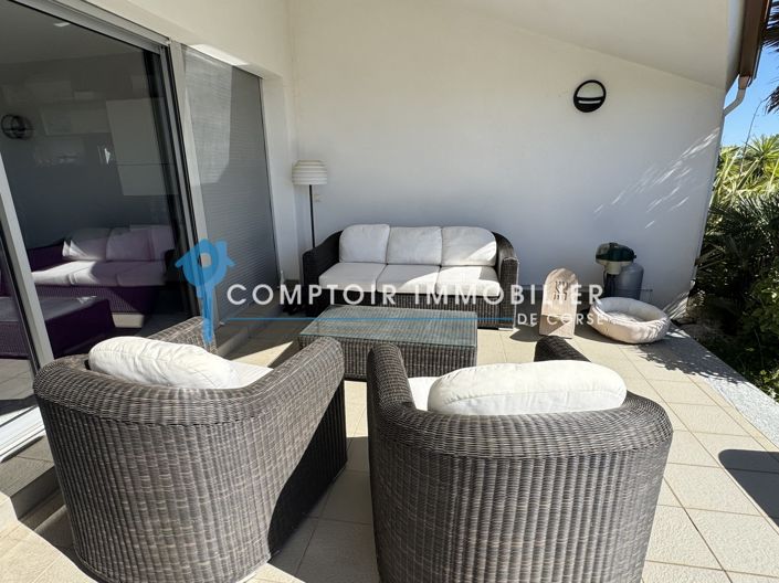 Image No.49-5 Bed House for sale