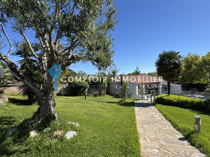 Image No.54-5 Bed House for sale