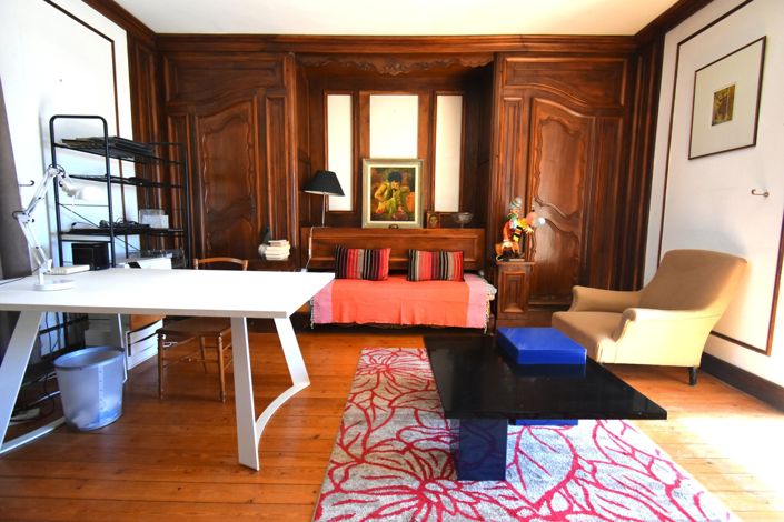 Image No.6-6 Bed House for sale