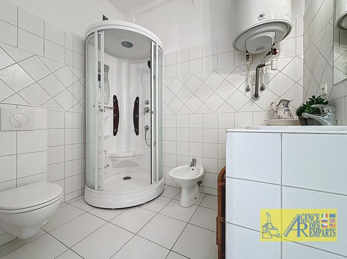 Image No.19-1 Bed Apartment for sale
