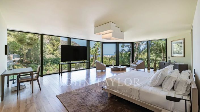 Image No.14-9 Bed House for sale
