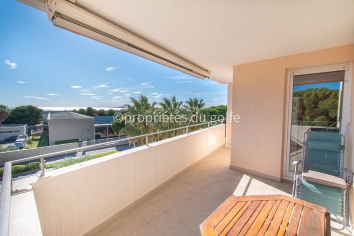 Sète beaches: 3-room apartment with sea view, terrace and garage