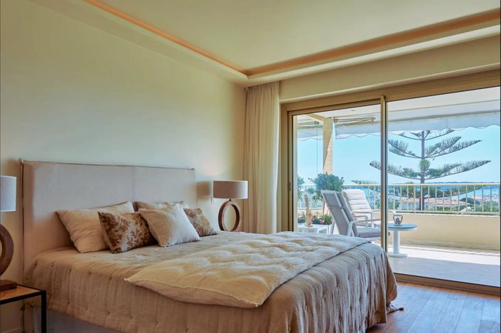 Image No.8-3 Bed Apartment for sale