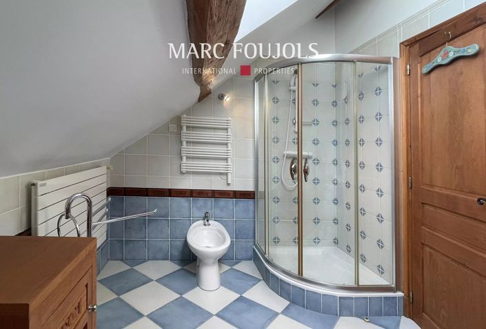 Image No.35-5 Bed House for sale