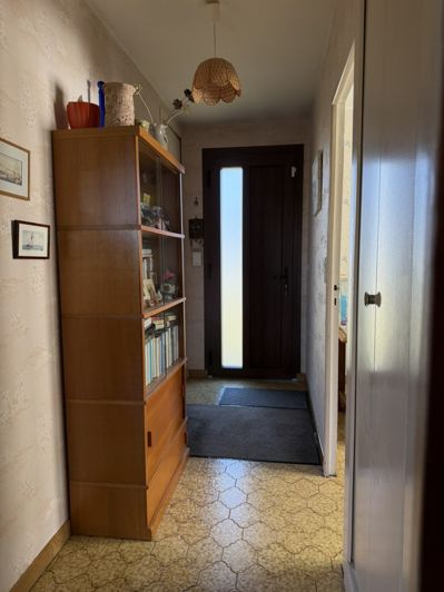Image No.3-2 Bed House for sale