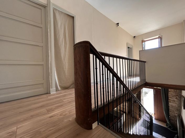 Image No.32-4 Bed House for sale